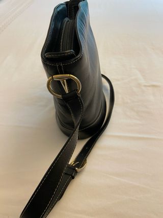 Bolso cubo piel Lujans negro