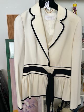 Vestido de fiesta blanco y negro