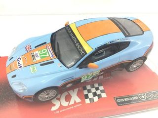 Coche Slot Scalextric Aston Martin DBR9