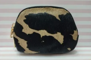 NOVEDAD. MONEDERO PIEL VACUNA 