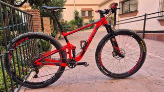 Giant Anthem 29