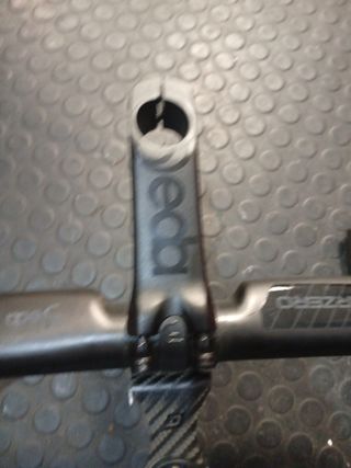 Manillar Deda Superzero 400 Carbono y Potencia