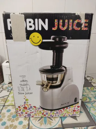 Exprimidor Lento Robin Juice
