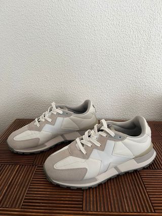 Zapatillas Munich Mujer Blancas y Grises