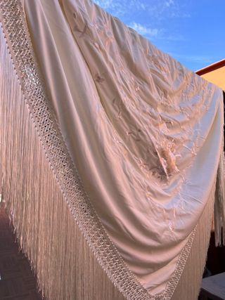 Mantón Manila 150x150cm Beige/Blanco