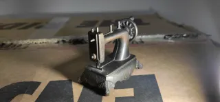 Sacapuntas Máquina Coser Metálico