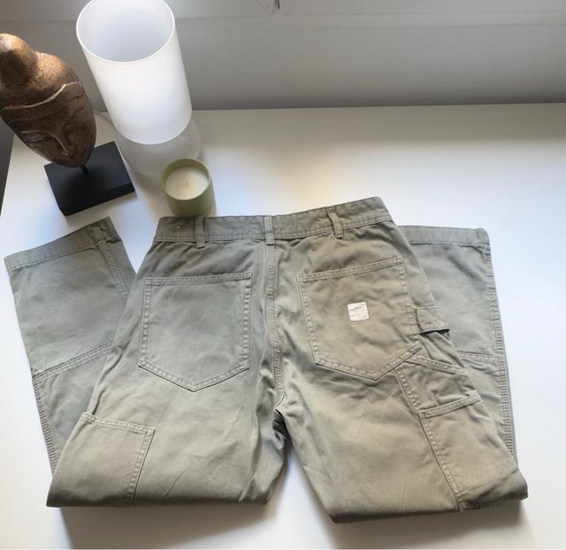 Pantalón cargo Pull&Bear verde oliva