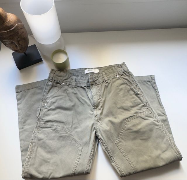 Pantalón cargo Pull&Bear verde oliva