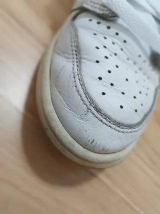 Air Jordan 1 Retro High OG Blanco Dorado