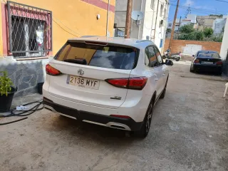MG ZS 2025