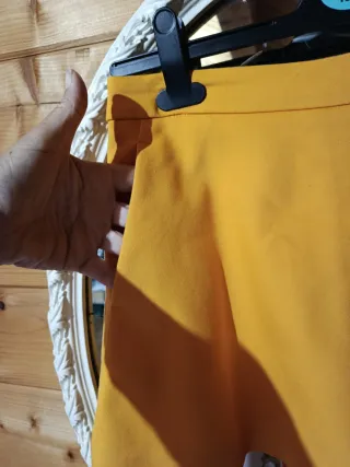 Falda pantalón Zara amarilla