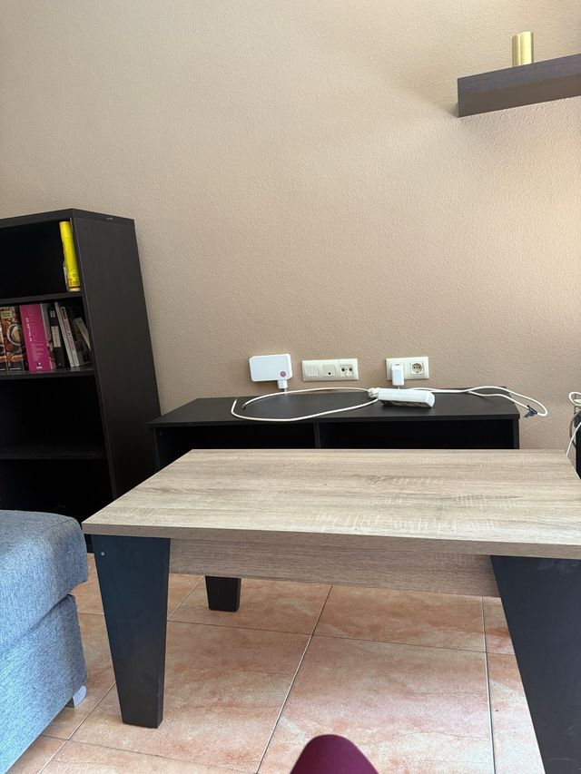 Mesa de centro madera y patas negras