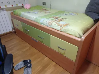 Cama nido con cajones madera y tela