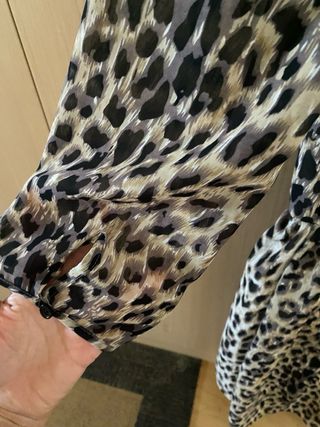 Vestido gasa manga larga estampado leopardo