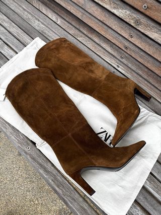 Botas Zara Tacón Serraje
Pespunte