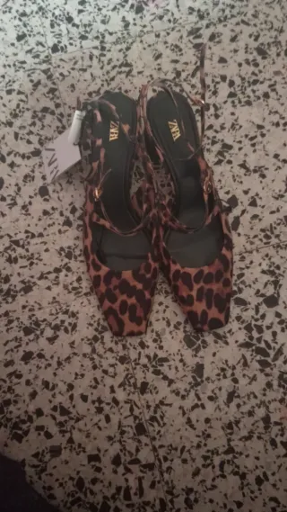 Tacones Zara Animal Print