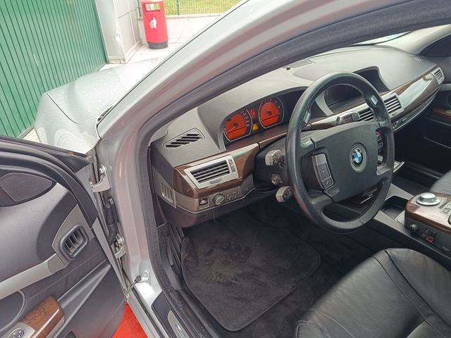 BMW Serie 7 2002