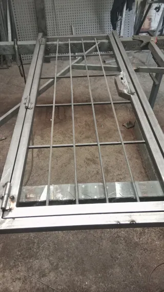 Reparación de las puertas y ventanas y cerraduras