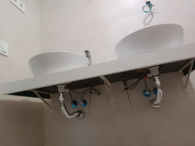 Lavabo doble con encimera de porcelana