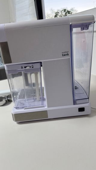 Cafetera Cecotec, como nueva. Semiautomática.