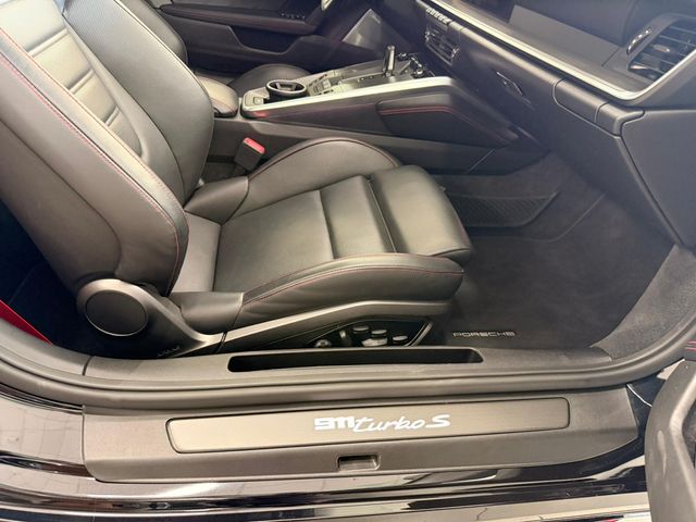Porsche 911 TURBO S CABRIOLET 9FF 2022