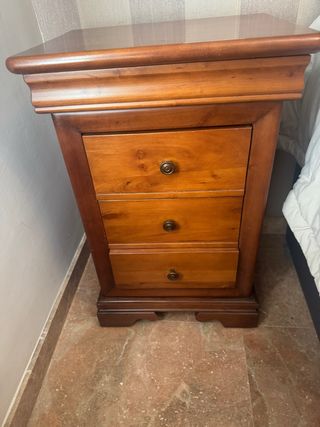 Mesitas de noche de madera