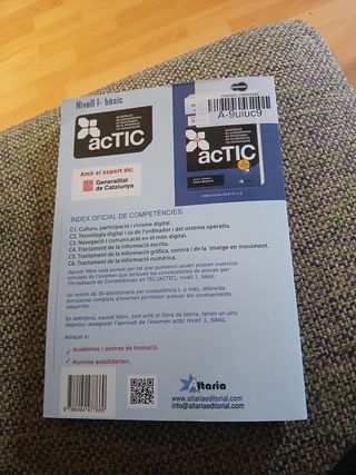 Qüestionaris de preguntes d'examen: ACTIC 1 (Catalan Edition)