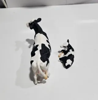 Vaca y ternero Schleich