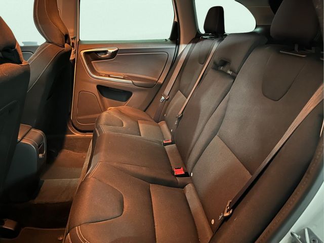 Volvo XC60 2.0 D3 Kinetic Auto