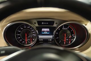 Mercedes-Benz  SL 2016