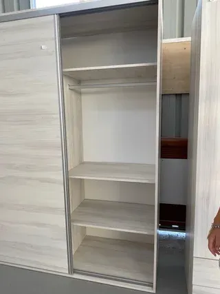 Armario 2 puertas correderas nuevo