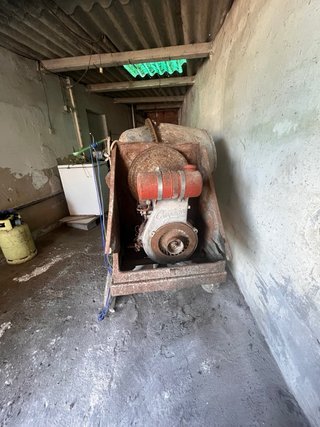 Hormigonera con  motor campeón