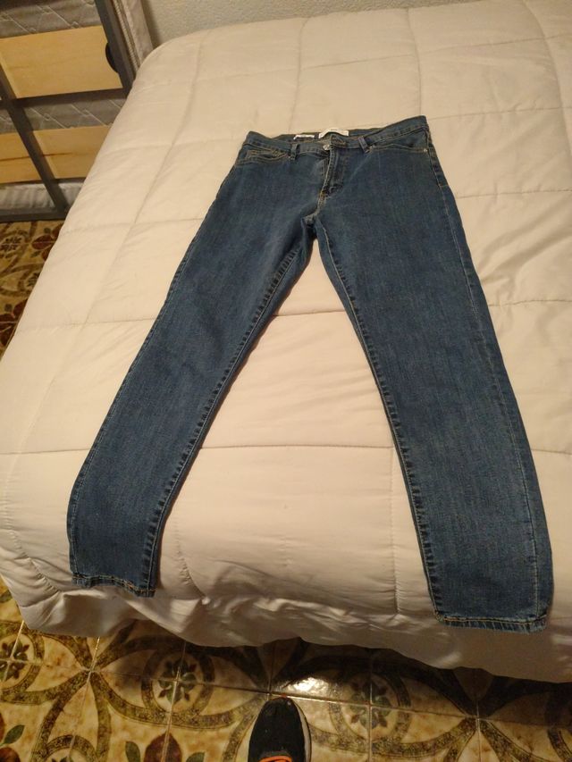 Pantalones vaqueros Mango talla M/38