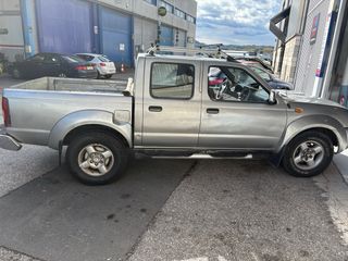 Nissan Pick-up 2003