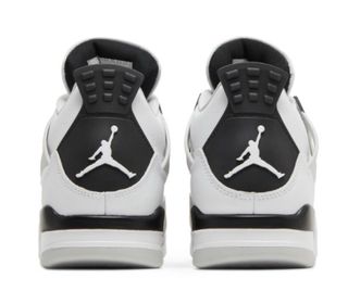 Jordan Retro 4 Military Black