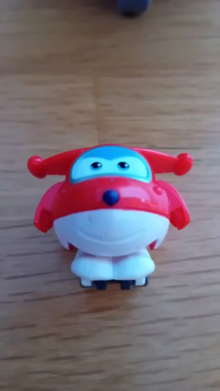Avión de juguete SUPER WINGS
