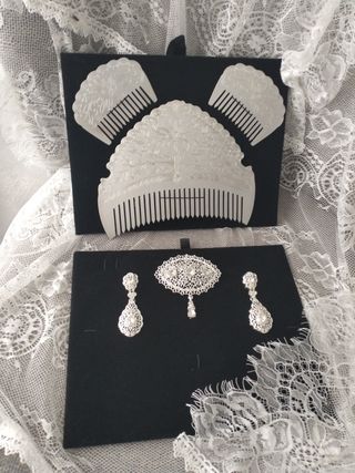 Lote Aderezo y Peinetas Plata
