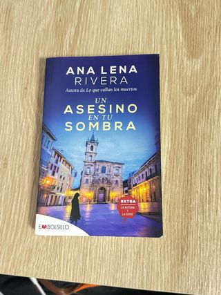 un asesino en tu sombra.