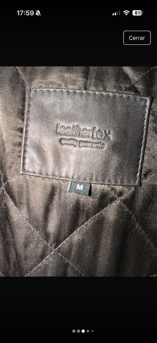 Chaqueta de piel tres cuartos