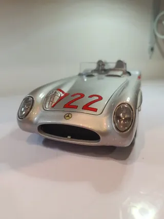 Mercedes 300 SLR Burago 1:18