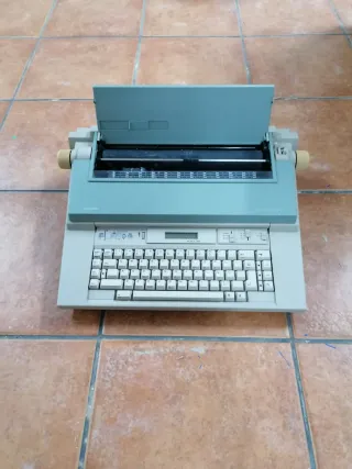 Máquina de escribir electrónica