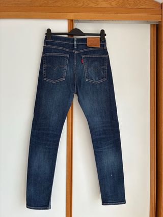 Levis 510 slim fit