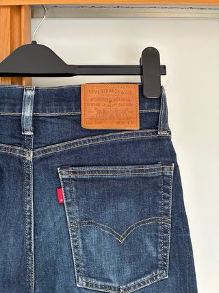 Levis 510 slim fit