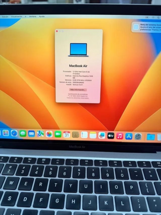 MacBook Air 2020 8GB RAM i5 Plata