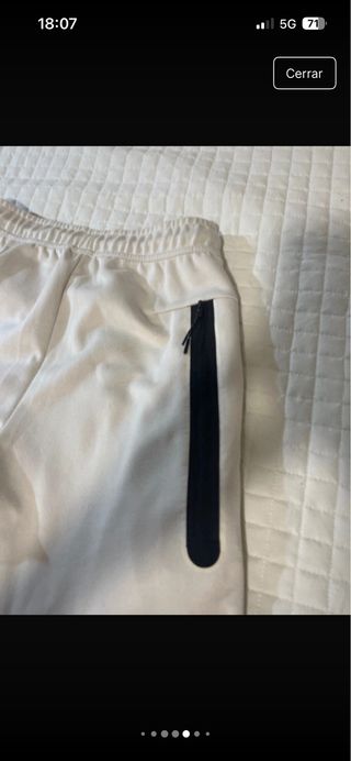 Pantalón Nike Tech Beige Talla M