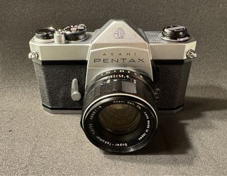 Pentax Spotmatic SP + Super-Takumar 55mm f/2