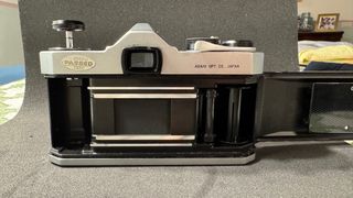 Pentax Spotmatic SP + Super-Takumar 55mm f/2