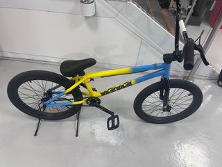 Bicicleta BMX United Reborn 20.50” de segunda mano por 375 EUR en