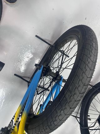 Bicicleta BMX United Reborn 20.50” de segunda mano por 375 EUR en