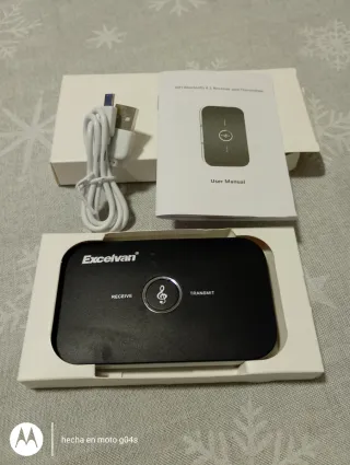 Mini Cadena Philips Negra + adaptador bluetooth.